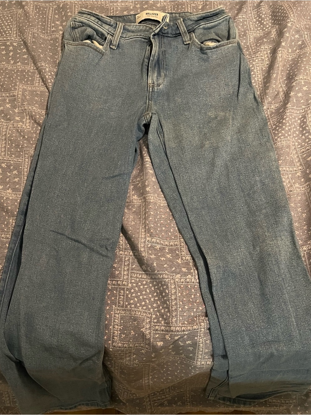 Hollister Men’s Medium Blue Bootcut Jeans